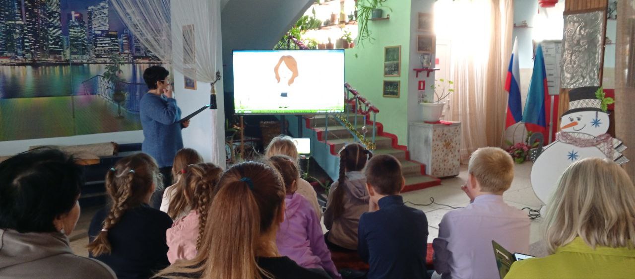 В Доме культуры села Передельское прошёл увлекательный тематический час, посвящённый «Секрету величия предков» В Доме культуры села Передельское прошёл увлекательный тематический час, посвящённый «Секрету величия предков»