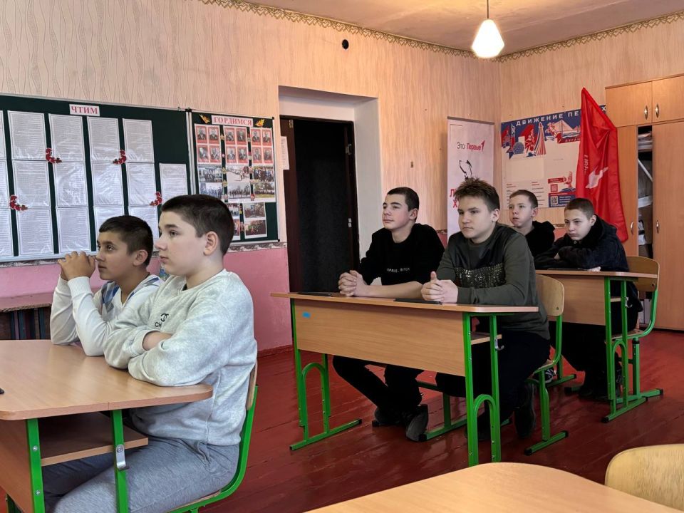 Новоайдарские школьники против экстремизма и терроризма! Новоайдарские школьники против экстремизма и терроризма!