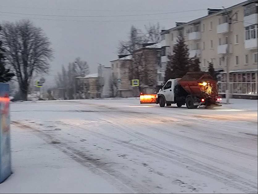 Сергей Колягин: Укрывший наш город снежок принес с собой не только зимнюю сказку, но и необходимость оперативных действий городских служб Сергей Колягин: Укрывший наш город снежок принес с собой не только зимнюю сказку, но и необходимость оперативных действий городских служб