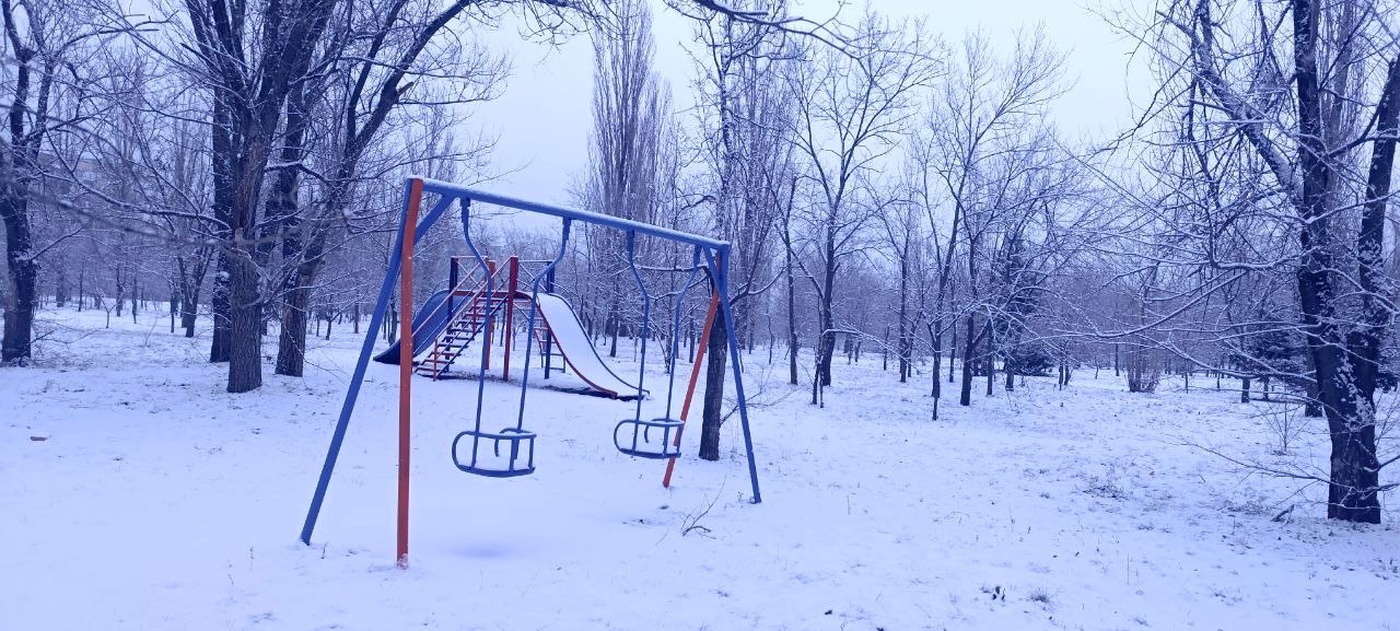 Рубрика: зима в Рубежном. Вот и настал в городе день зимы, для многих людей является особенным и долгожданным