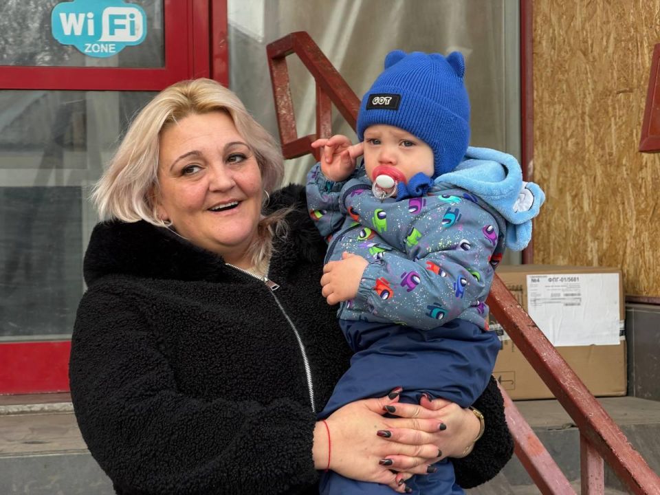 Молодогвардейцы Татарстана доставили 12 тонн дополнительной помощи бойцам СВО и жителям Лисичанска и Рубежное Молодогвардейцы Татарстана доставили 12 тонн дополнительной помощи бойцам СВО и жителям Лисичанска и Рубежное