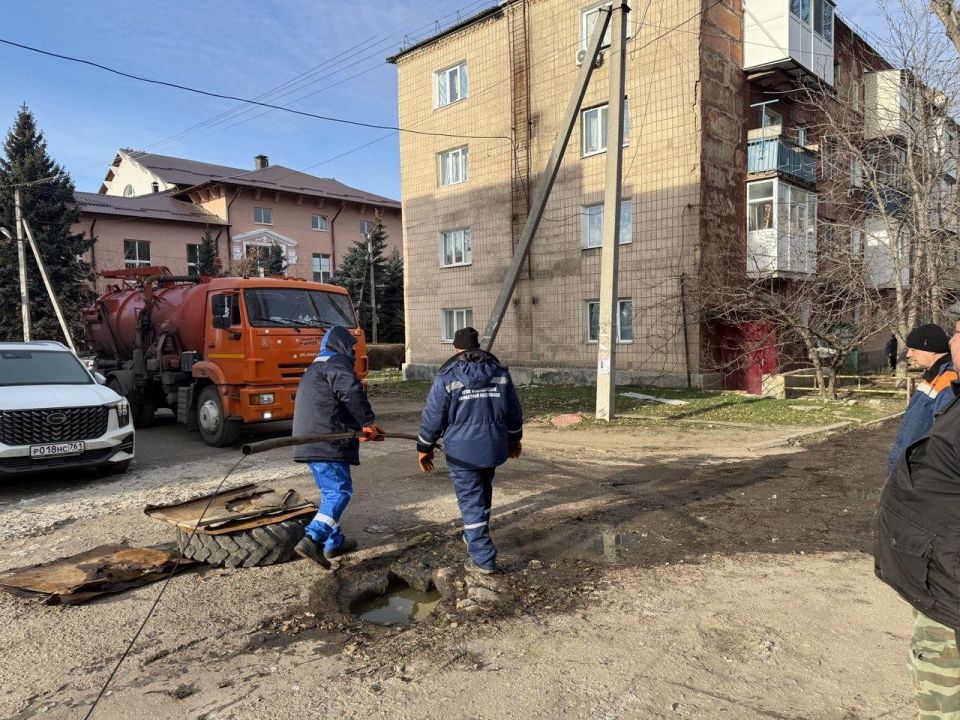 Ульяновские коммунальщики продолжают помогать подшефному Лутугинскому муниципальному округу Ульяновские коммунальщики продолжают помогать подшефному Лутугинскому муниципальному округу