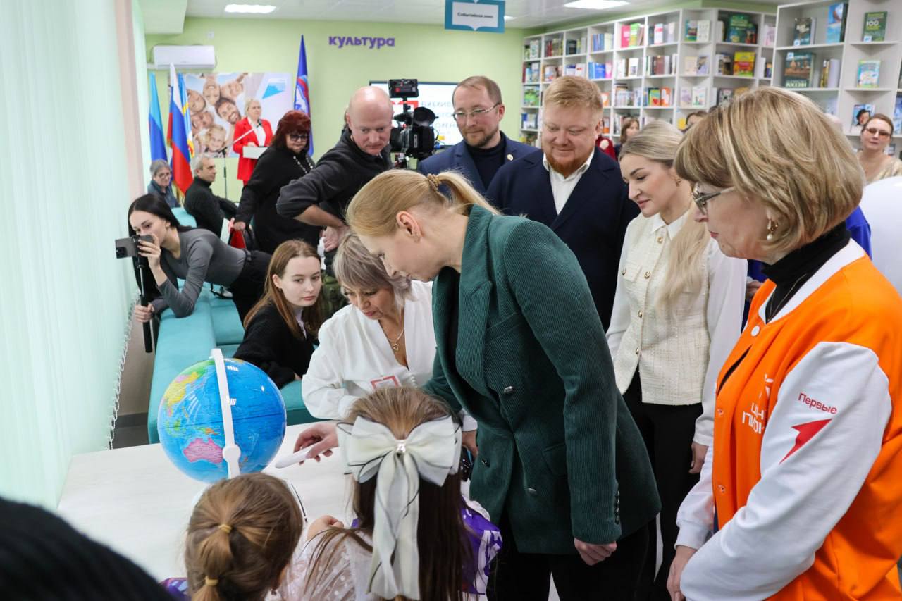 В Марковке открыли модельную библиотеку В Марковке открыли модельную библиотеку