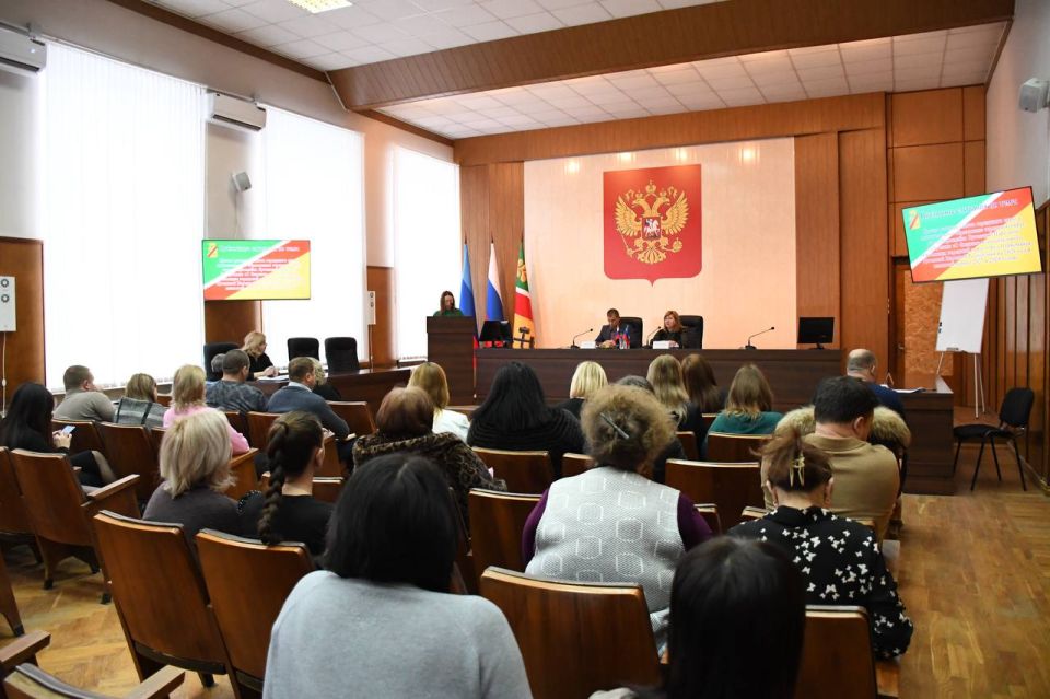 В Первомайске под председательством Светланы Пшеничниковой состоялись публичные слушания по проекту решения Совета городского округа город Первомайск Луганской Народной Республики «О бюджете муниципального образования... В Первомайске под председательством Светланы Пшеничниковой состоялись публичные слушания по проекту решения Совета городского округа город Первомайск Луганской Народной Республики «О бюджете муниципального образования...