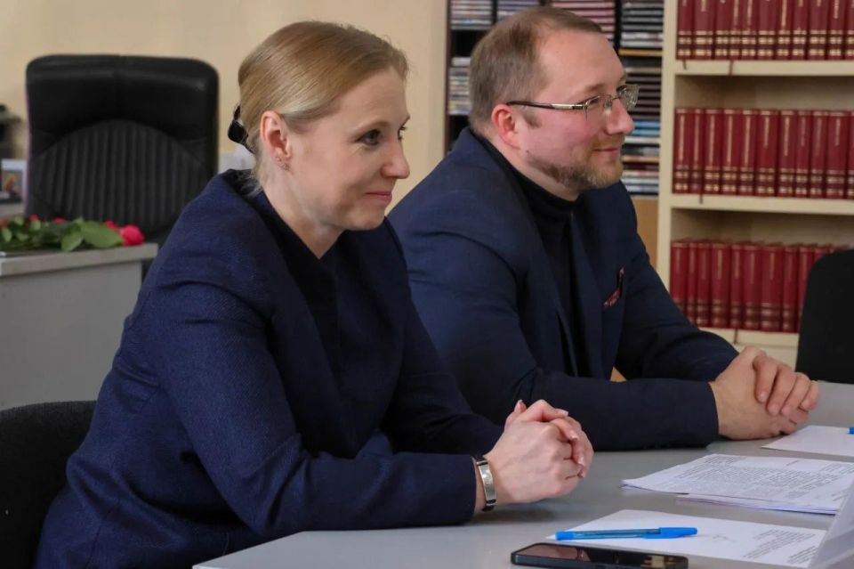 В Луганске обсудили вопросы сохранения духовно-нравственных ценностей и культуры В Луганске обсудили вопросы сохранения духовно-нравственных ценностей и культуры