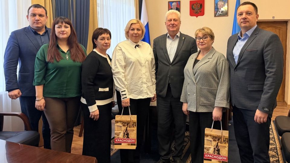 ������ �������: � ������� ������� ��� ����� �������� ����������� ������ ��������� ������� � ��������� �������� ����������