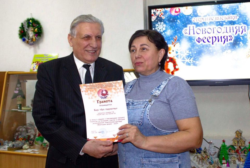 Мастера клуба «Левша» Луганского центра народного творчества, участники СВО и их дети представили более двух тыс Мастера клуба «Левша» Луганского центра народного творчества, участники СВО и их дети представили более двух тыс