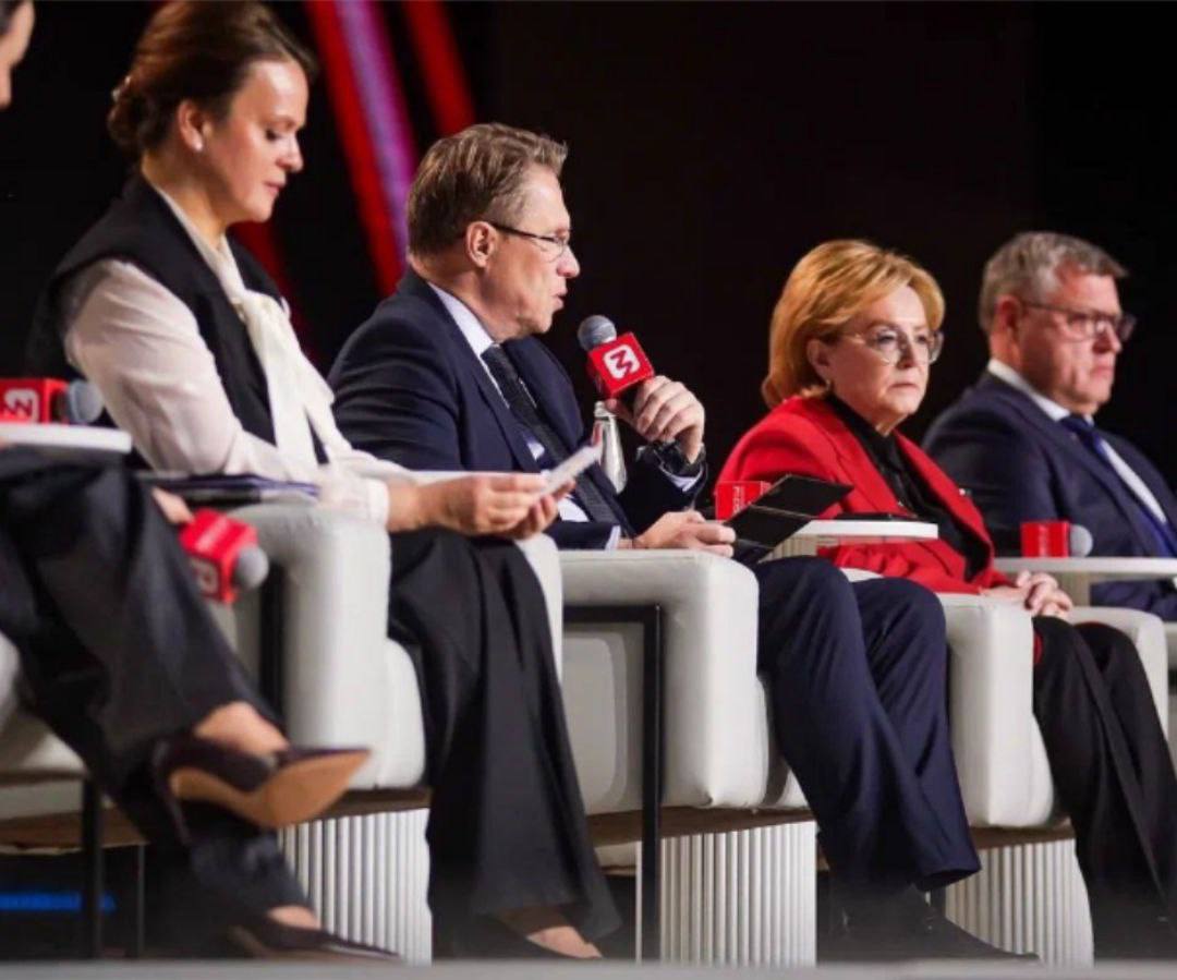 Наталия Пащенко: Участник проекта «Герои Луганщины» Валерий Татаренко принял участие в Итоговом форуме «Вместе победим – 2025» по реабилитации и поддержке ветеранов СВО Наталия Пащенко: Участник проекта «Герои Луганщины» Валерий Татаренко принял участие в Итоговом форуме «Вместе победим – 2025» по реабилитации и поддержке ветеранов СВО