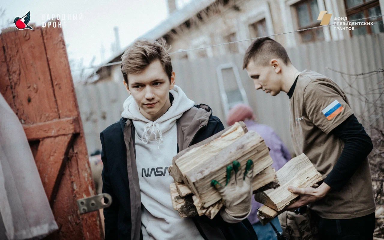 Активисты Народного Фронта провели в Лисичанске несколько недель Активисты Народного Фронта провели в Лисичанске несколько недель