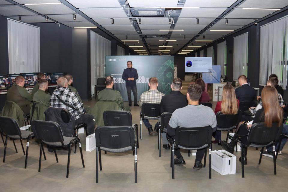 �� ����� ��������������� � � ����� �����