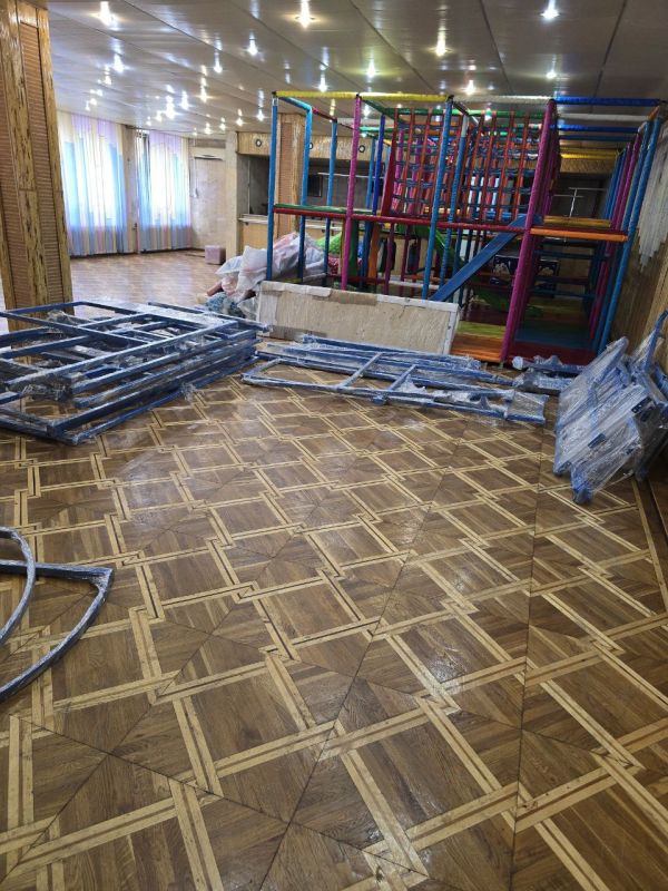 Новый спортивно-игровой комплекс для детей в Ровеньках! Новый спортивно-игровой комплекс для детей в Ровеньках!