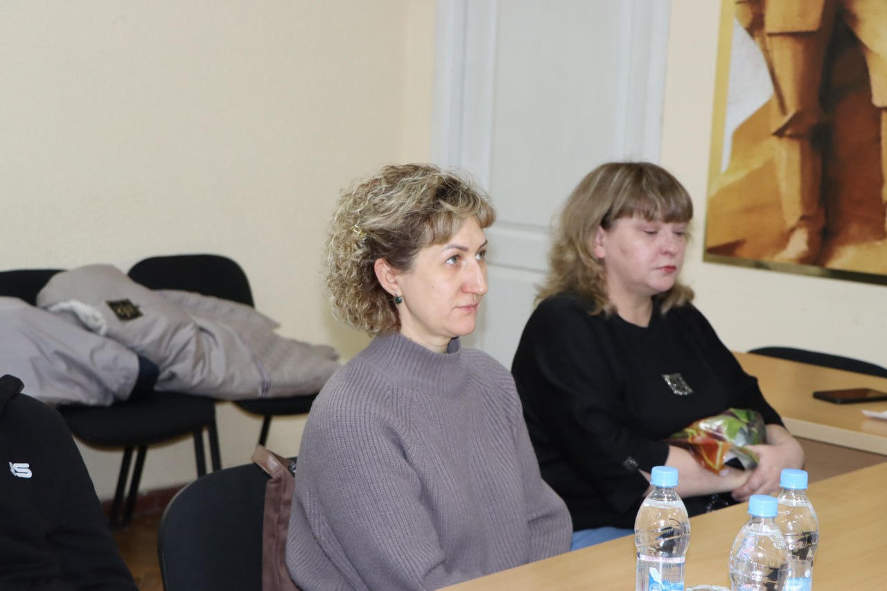 Евгений Бондарь: Еще одну встречу с родными погибших участников спецоперации провел сегодня мой заместитель Игорь Моряков в городе Лутугино