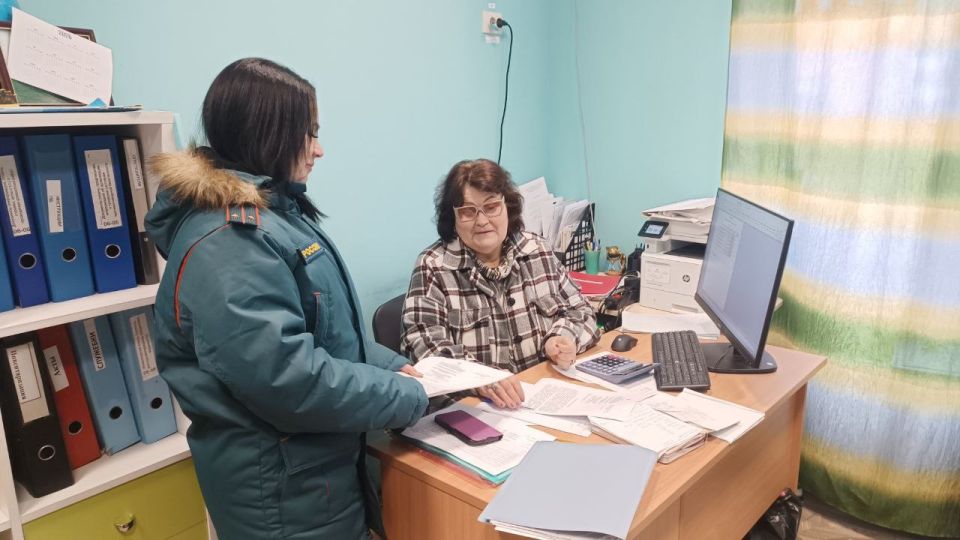 Отдел надзорной деятельности и профилактической работы по городу Северодонецку УНД и ПР ГУ МЧС России по ЛНР провел комплекс профилактических мероприятий в общеобразовательных учреждениях в целях предупреждения возникновения... Отдел надзорной деятельности и профилактической работы по городу Северодонецку УНД и ПР ГУ МЧС России по ЛНР провел комплекс профилактических мероприятий в общеобразовательных учреждениях в целях предупреждения возникновения...