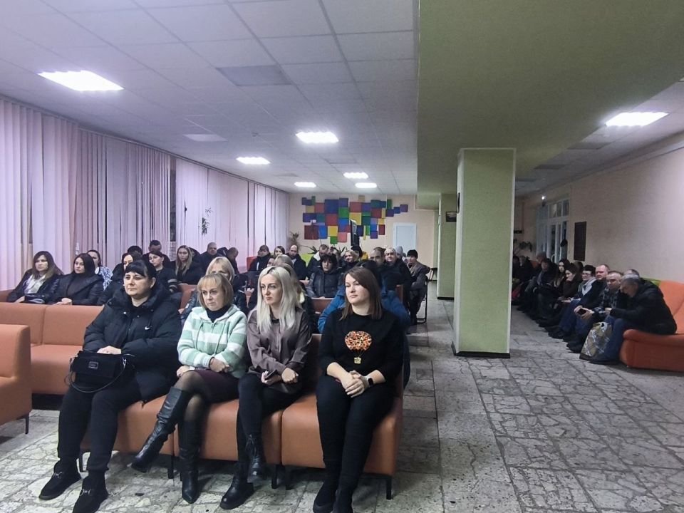 В Центре культуры и досуга Троицкого муниципального округа состоялись публичные слушания по проекту бюджета муниципального образования на 2026 год и плановый период 2027 и 2028 годов В Центре культуры и досуга Троицкого муниципального округа состоялись публичные слушания по проекту бюджета муниципального образования на 2026 год и плановый период 2027 и 2028 годов