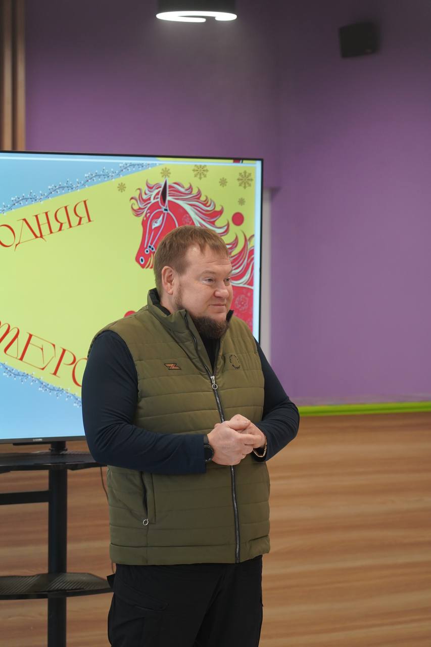 Место, где рождается чудо. В Доме молодёжи прошла Новогодняя мастерская по изготовлению свечей для детей с ограниченными возможностями Место, где рождается чудо. В Доме молодёжи прошла Новогодняя мастерская по изготовлению свечей для детей с ограниченными возможностями