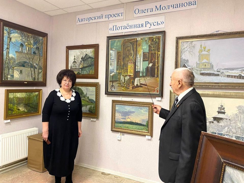 Марина Филиппова: Уникальная выставка "Потаённая Русь" открылась в Новоайдарском краеведческом музее Марина Филиппова: Уникальная выставка "Потаённая Русь" открылась в Новоайдарском краеведческом музее