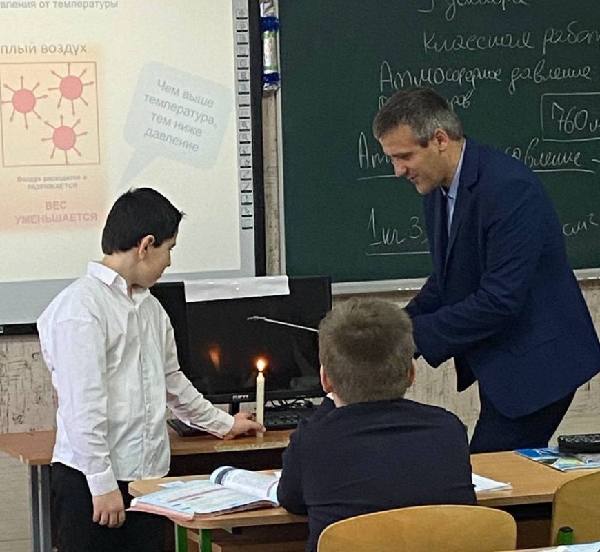 Успех Недели открытых уроков в Меловской средней школе: Педагоги демонстрируют мастерство, дети — знания Успех Недели открытых уроков в Меловской средней школе: Педагоги демонстрируют мастерство, дети — знания