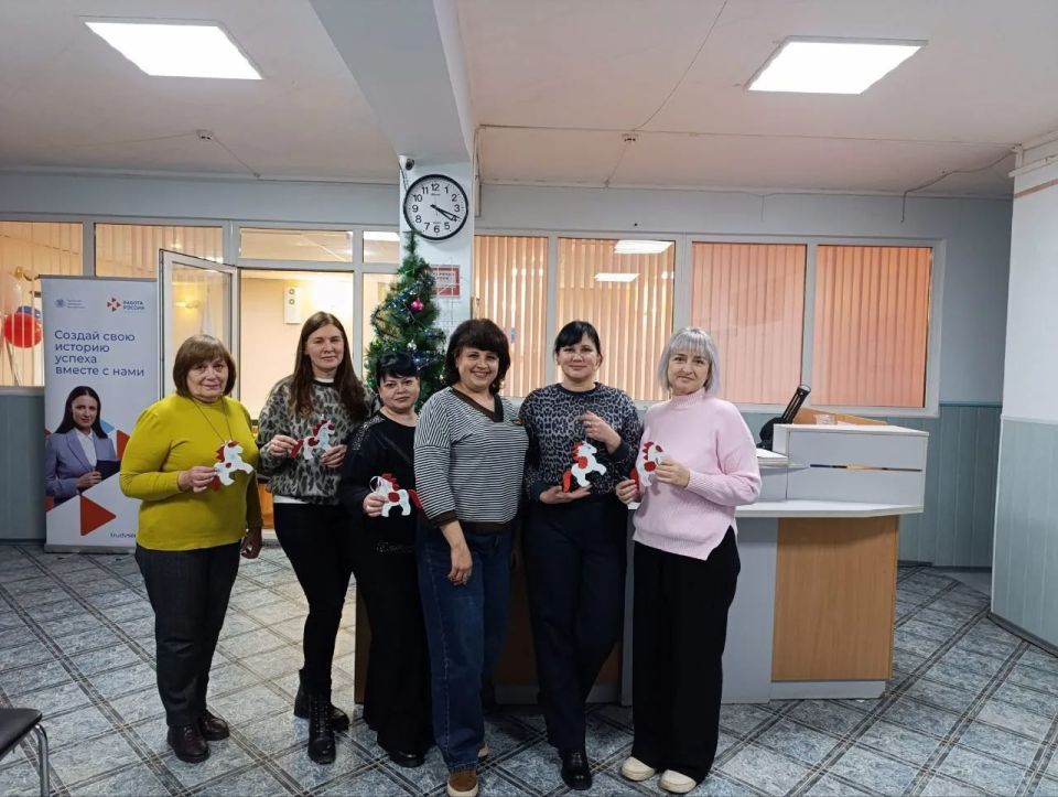 Новогоднее мероприятие женского клуба в Брянке Новогоднее мероприятие женского клуба в Брянке