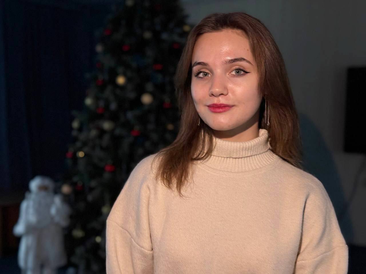 В рамках проекта «Моё право» состоялось заключительное в этом году занятие, которое запомнится участникам по-особенному — из-за внезапной технической неполадки встреча прошла в полумраке, однако это лишь сплотило...