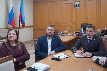 ������ �� ���� ������� ������ � ����������� ����������� ������� �����-����������� � ������ ����� � ���������� ���������� ��