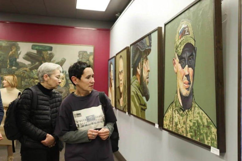 Луганские художники примут участие в красноярском проекте «Лица наших Героев» Луганские художники примут участие в красноярском проекте «Лица наших Героев»