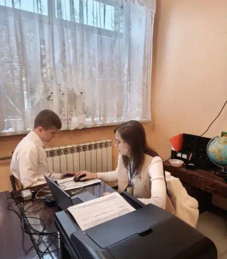 Сотрудники ГБУ ЛНР «МФЦ» в рамках проекта «Цифровая грамотность» провели ряд мероприятий в учебных заведениях Луганской Народной Республики Сотрудники ГБУ ЛНР «МФЦ» в рамках проекта «Цифровая грамотность» провели ряд мероприятий в учебных заведениях Луганской Народной Республики
