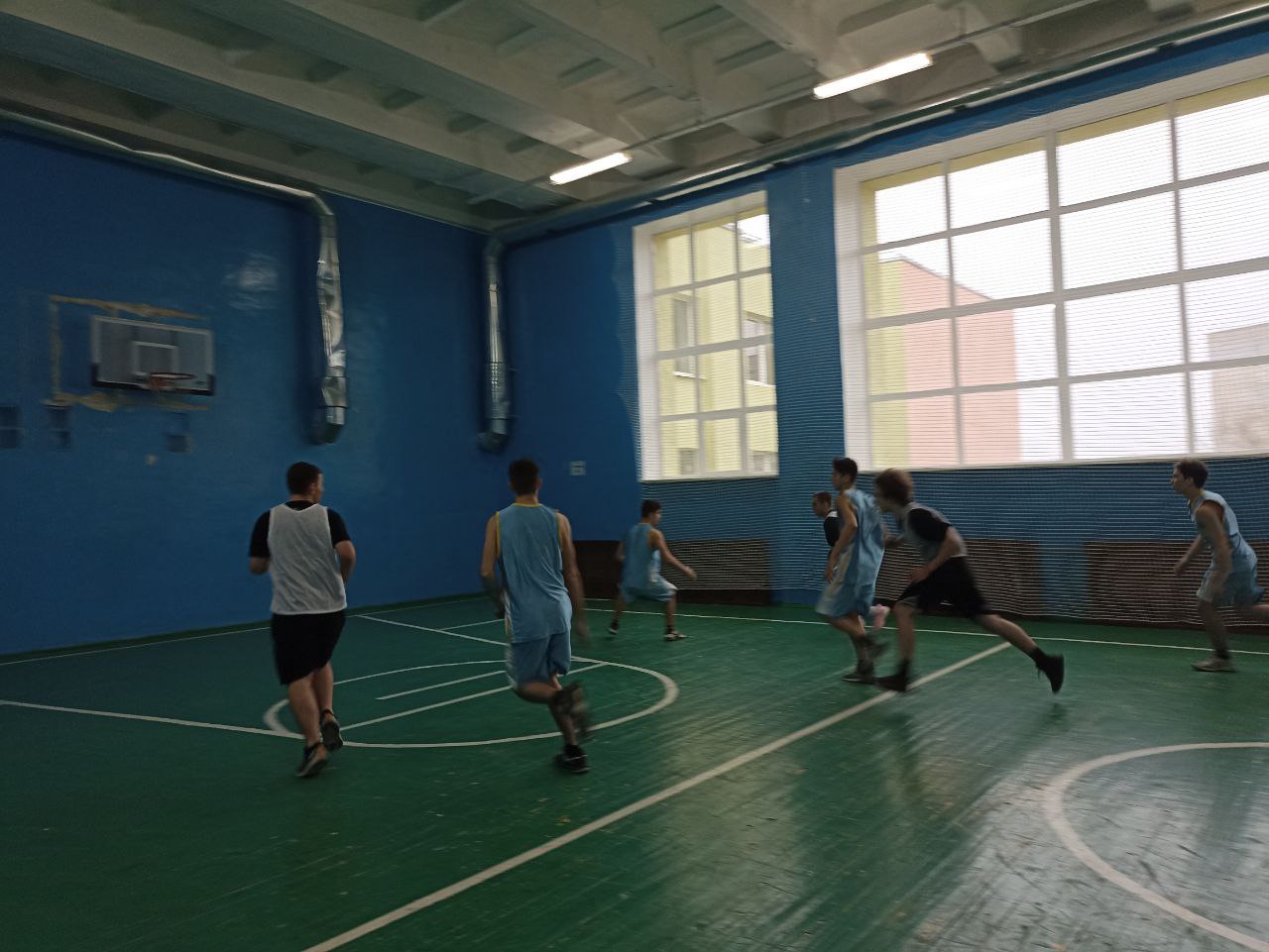 При поддержке отдела молодёжи и спорта Администрации городского округа город Лисичанск, совместно с представителями Лисичанского местного отделения Партии "Единая Россия" в г.Лисичанск состоялись спортивные соревнования по... При поддержке отдела молодёжи и спорта Администрации городского округа город Лисичанск, совместно с представителями Лисичанского местного отделения Партии "Единая Россия" в г.Лисичанск состоялись спортивные соревнования по...