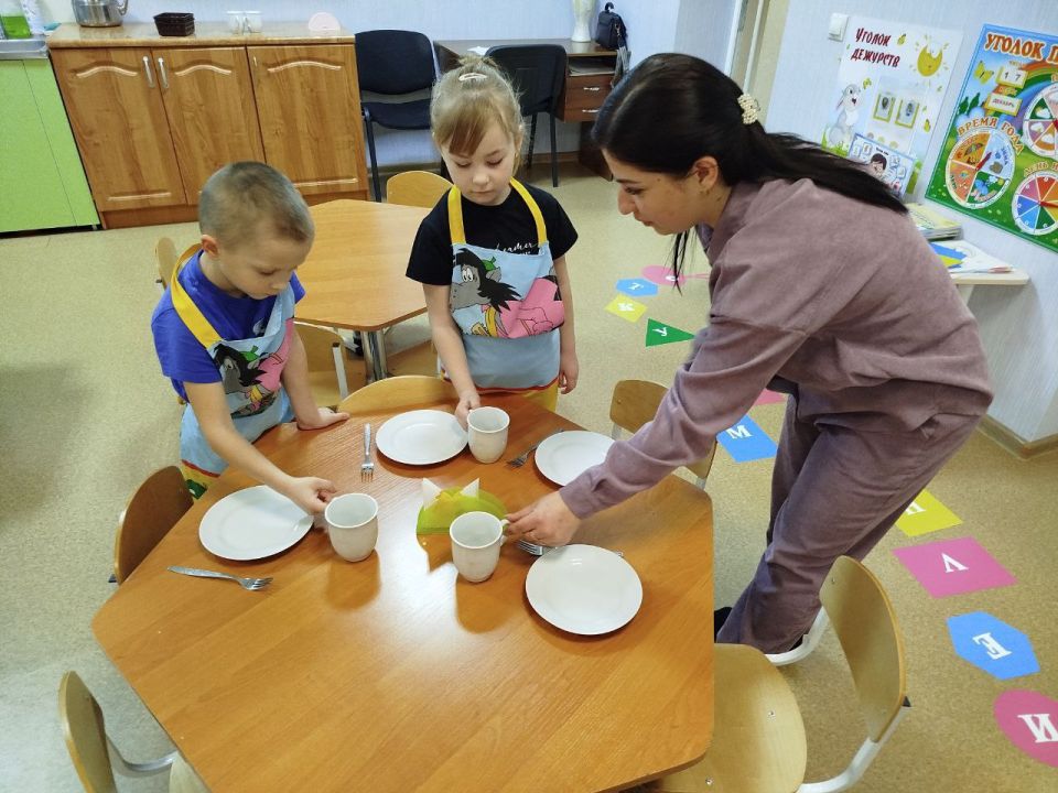 Сегодня в ГБДОУ ЛНР «Беловодский ЯС №2 «Радуга» прошел День родительского самоуправления Сегодня в ГБДОУ ЛНР «Беловодский ЯС №2 «Радуга» прошел День родительского самоуправления