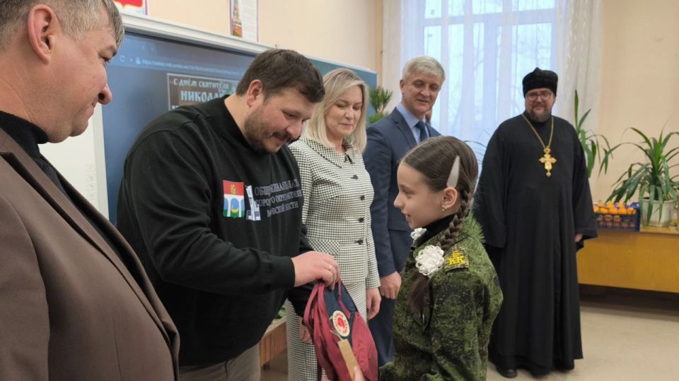 Евгений Морозов: Праздничный день, посвящённый Святителю Николаю Чудотворцу, в Брянке всегда проходит очень насыщенно Евгений Морозов: Праздничный день, посвящённый Святителю Николаю Чудотворцу, в Брянке всегда проходит очень насыщенно