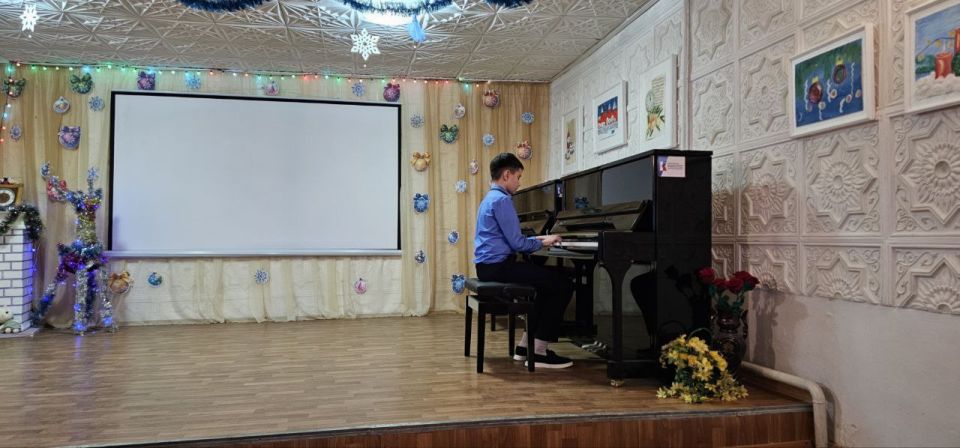 В Вахрушевской школе искусств состоялся концерт воспитанников, посвященный Дню святителя Николая Чудотворца В Вахрушевской школе искусств состоялся концерт воспитанников, посвященный Дню святителя Николая Чудотворца