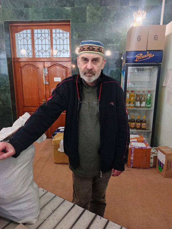 РУБРИКА О ПОЧТОВЫХ РАБОТНИКАХ В преддверии Нового года: о волшебстве почтовой службы Почтовики-волшебники: как проходит новогодняя лихорадка в ОПС №1 Луганска? РУБРИКА О ПОЧТОВЫХ РАБОТНИКАХ В преддверии Нового года: о волшебстве почтовой службы Почтовики-волшебники: как проходит новогодняя лихорадка в ОПС №1 Луганска?
