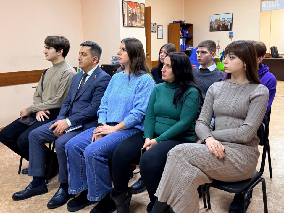 СЕМЬЯ, ПОДДЕРЖКА И СОЦИАЛЬНАЯ СПРАВЕДЛИВОСТЬ – КЛЮЧЕВЫЕ ТЕМЫ ПРЯМОЙ ЛИНИИ ПРЕЗИДЕНТА СЕМЬЯ, ПОДДЕРЖКА И СОЦИАЛЬНАЯ СПРАВЕДЛИВОСТЬ – КЛЮЧЕВЫЕ ТЕМЫ ПРЯМОЙ ЛИНИИ ПРЕЗИДЕНТА