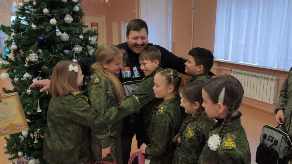 Евгений Морозов: Праздничный день, посвящённый Святителю Николаю Чудотворцу, в Брянке всегда проходит очень насыщенно Евгений Морозов: Праздничный день, посвящённый Святителю Николаю Чудотворцу, в Брянке всегда проходит очень насыщенно
