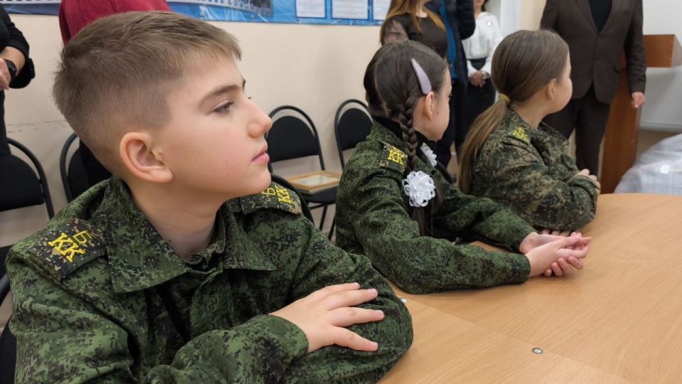 Евгений Морозов: Праздничный день, посвящённый Святителю Николаю Чудотворцу, в Брянке всегда проходит очень насыщенно Евгений Морозов: Праздничный день, посвящённый Святителю Николаю Чудотворцу, в Брянке всегда проходит очень насыщенно