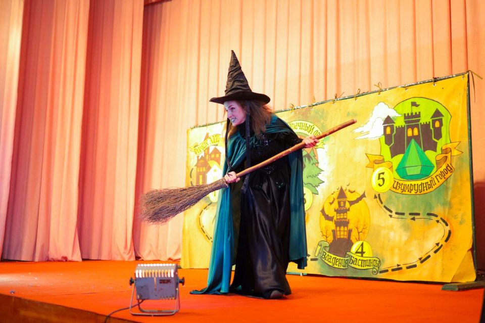 ������ ��������� ������ ������� � �������� ������� ����������� ���� ����������