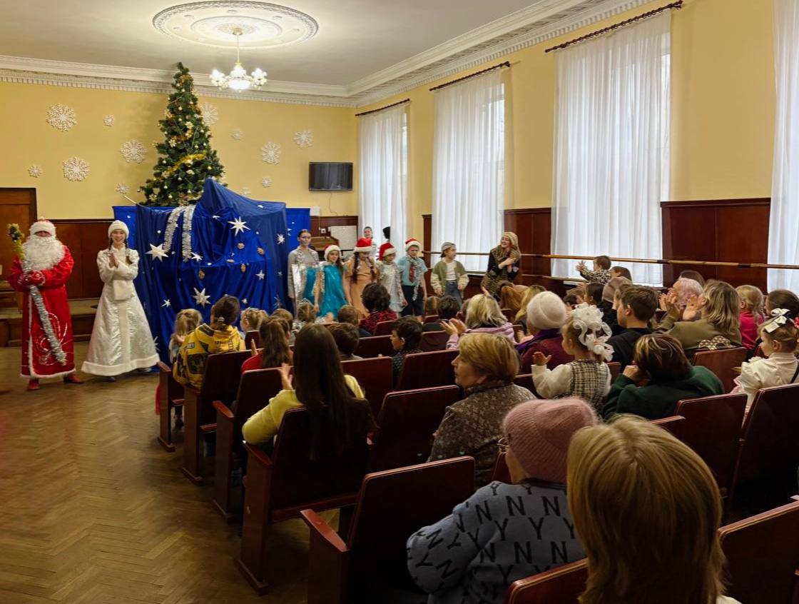 День святителя Николая отметили в социальных учреждениях ЛНР День святителя Николая отметили в социальных учреждениях ЛНР