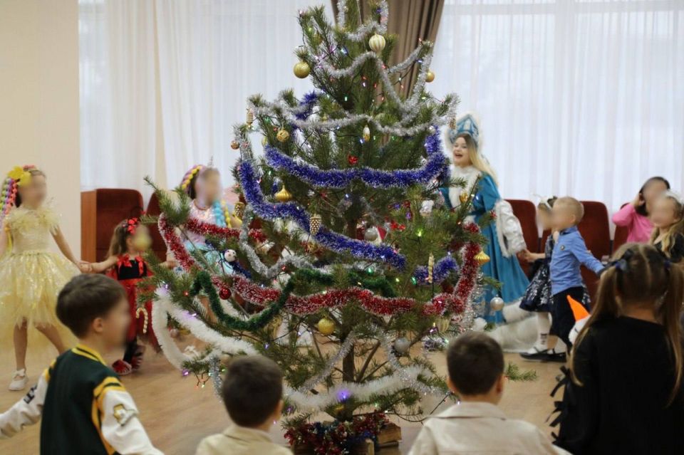 В преддверии Нового года в УФСИН России по Луганской Народной Республике состоялся утренник для детей сотрудников В преддверии Нового года в УФСИН России по Луганской Народной Республике состоялся утренник для детей сотрудников