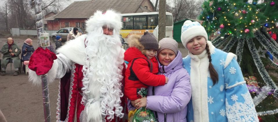 В первом территориальном общественном самоуправлении (ТОС) Алчевска состоялся праздник жителей микрорайона В первом территориальном общественном самоуправлении (ТОС) Алчевска состоялся праздник жителей микрорайона