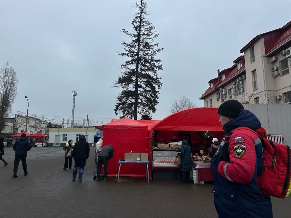 Дежурство продолжается! Добровольцы-спасатели «Ворошиловец» ЛГПУ ЛугРО ВСКС на страже безопасности Дежурство продолжается! Добровольцы-спасатели «Ворошиловец» ЛГПУ ЛугРО ВСКС на страже безопасности