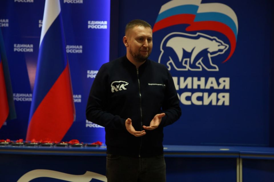В Луганске наградили победителей конкурса «Память сильнее времени» В Луганске наградили победителей конкурса «Память сильнее времени»