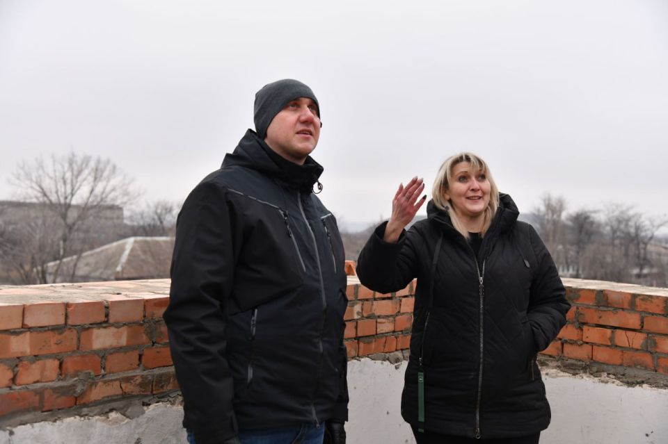 Морозы не помеха: клуб в пгт Комсомольский строится благодаря Красноярскому краю Морозы не помеха: клуб в пгт Комсомольский строится благодаря Красноярскому краю