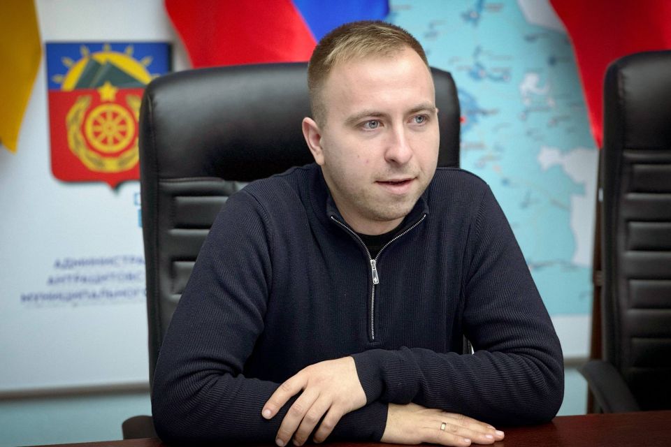 Нужно быть в контакте с молодёжью, – Владимир Путин, Президент России Нужно быть в контакте с молодёжью, – Владимир Путин, Президент России