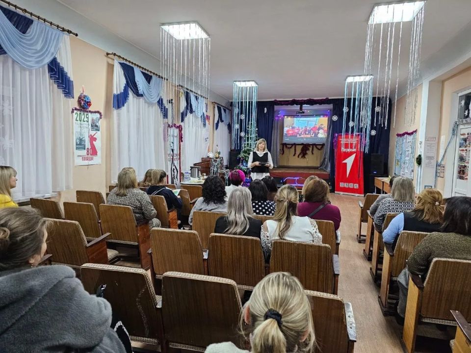 Тепло встречали гостей: День открытых дверей в Брянковской специализированной школе №1 Тепло встречали гостей: День открытых дверей в Брянковской специализированной школе №1