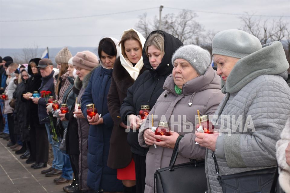 В Первомайске состоялось открытие часовни и благоустроенной территории в рамках реализации проекта «Памяти героев верны» В Первомайске состоялось открытие часовни и благоустроенной территории в рамках реализации проекта «Памяти героев верны»