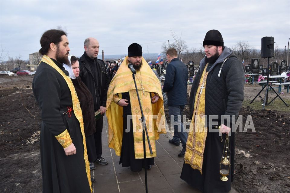 В Первомайске состоялось открытие часовни и благоустроенной территории в рамках реализации проекта «Памяти героев верны» В Первомайске состоялось открытие часовни и благоустроенной территории в рамках реализации проекта «Памяти героев верны»