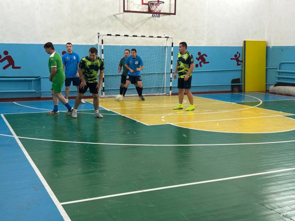 В Троицком муниципальном округе в рамках Плана физкультурных и спортивных мероприятий Муниципального бюджетного учреждения «Центр физического здоровья населения «Спорт для всех» Троицкого муниципального округа» на 2025 год... В Троицком муниципальном округе в рамках Плана физкультурных и спортивных мероприятий Муниципального бюджетного учреждения «Центр физического здоровья населения «Спорт для всех» Троицкого муниципального округа» на 2025 год...