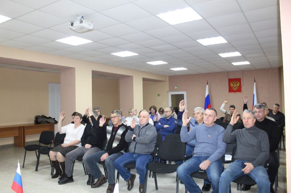 Виталий Коваленко: Состоялись публичные слушания по теме: «Обсуждение проекта Устава муниципального образования Беловодский муниципальный округ Луганской Народной Республики» и «Обсуждение проекта решения Совета... Виталий Коваленко: Состоялись публичные слушания по теме: «Обсуждение проекта Устава муниципального образования Беловодский муниципальный округ Луганской Народной Республики» и «Обсуждение проекта решения Совета...