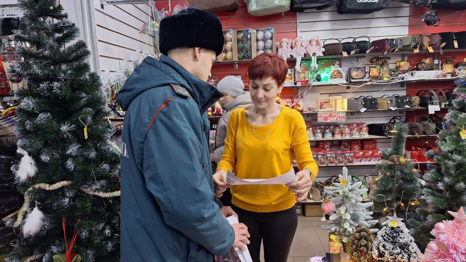 Руководствуясь Указом Главы Луганской Народной Республики о запрете использования пиротехнических изделий в период военного положения, на территории МАУ «Старобельский торговый комплекс» проведена внеплановая проверка Руководствуясь Указом Главы Луганской Народной Республики о запрете использования пиротехнических изделий в период военного положения, на территории МАУ «Старобельский торговый комплекс» проведена внеплановая проверка