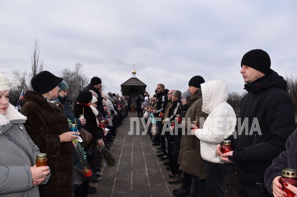 В Первомайске состоялось открытие часовни и благоустроенной территории в рамках реализации проекта «Памяти героев верны» В Первомайске состоялось открытие часовни и благоустроенной территории в рамках реализации проекта «Памяти героев верны»