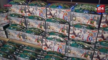 Дети из Антрацита получили новогодние подарки из Ставрополья